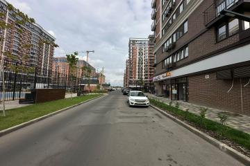 Фото №3: Коммерция 696 м² - Краснодар, мкр. жилой комплекс Самолёт-6, ул. Ивана Беличенко, 92к1