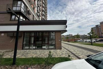 Фото №4: Коммерция 696 м² - Краснодар, мкр. жилой комплекс Самолёт-6, ул. Ивана Беличенко, 92к1