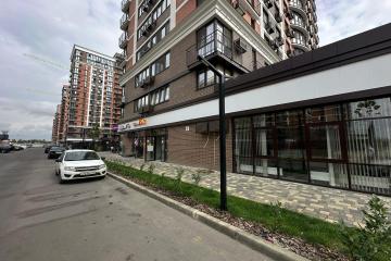 Фото №1: Коммерция 696 м² - Краснодар, мкр. жилой комплекс Самолёт-6, ул. Ивана Беличенко, 92к1