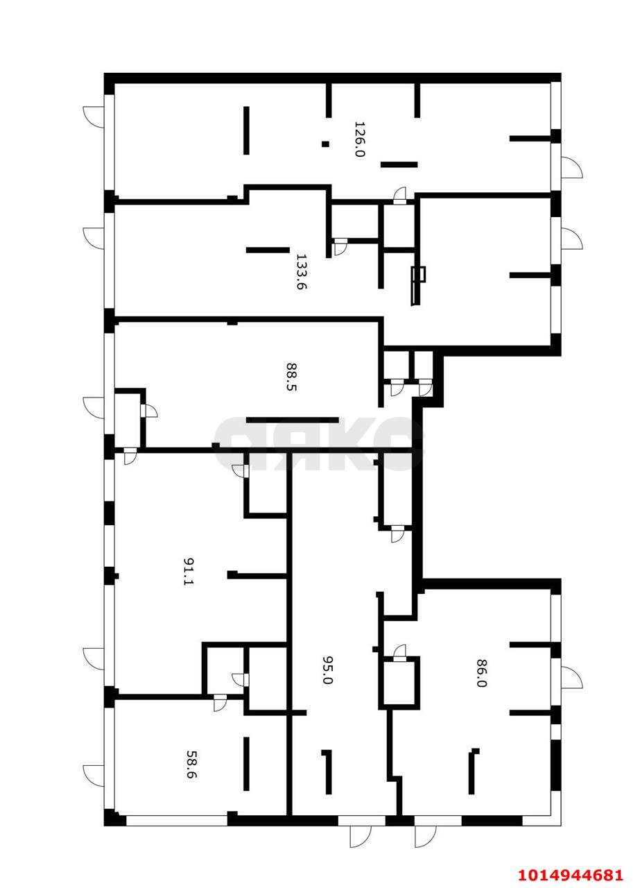 Фото №3: Торговое помещение 700 м² - Краснодар, жилой комплекс Самолёт-6, ул. Ивана Беличенко, 92