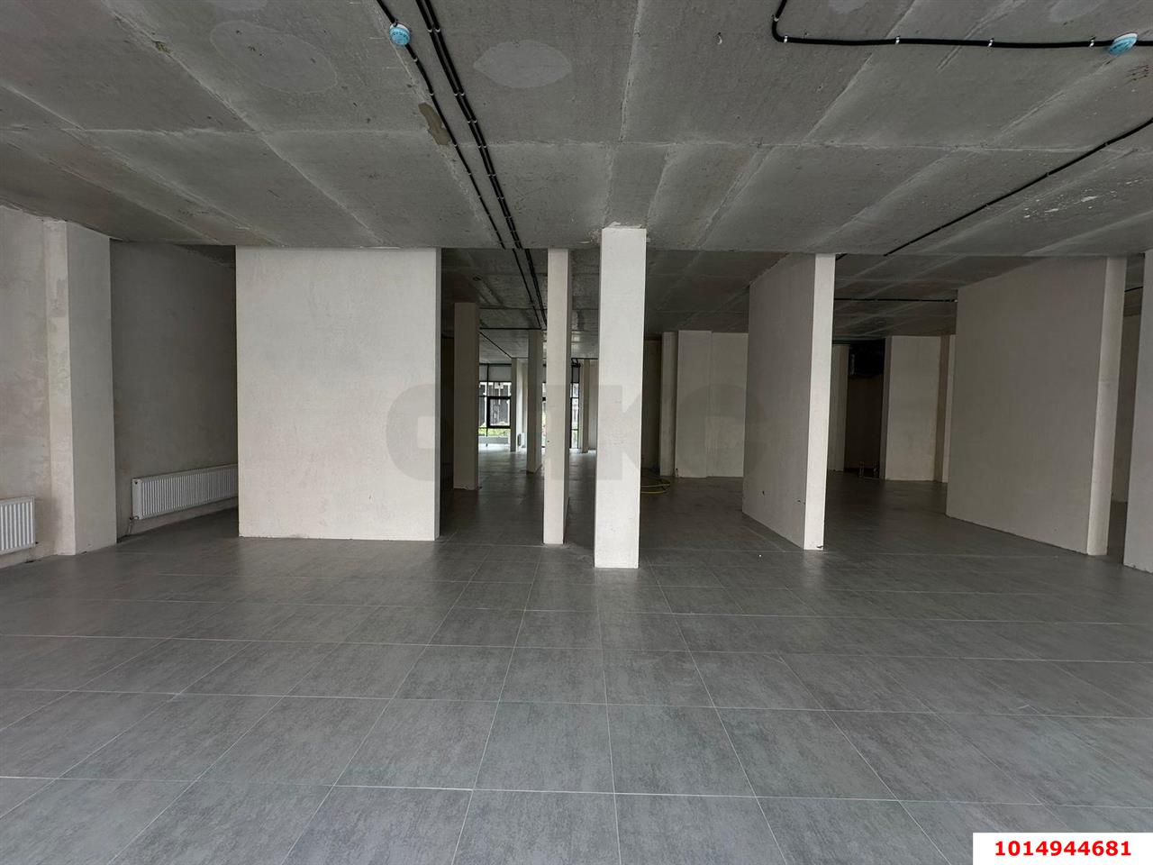 Фото №6: Торговое помещение 700 м² - Краснодар, жилой комплекс Самолёт-6, ул. Ивана Беличенко, 92