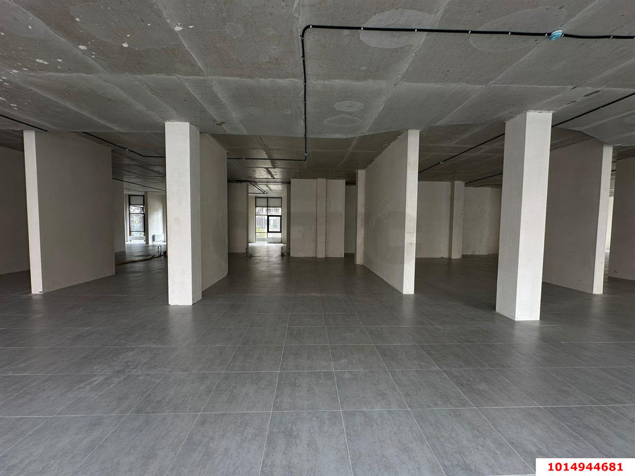 Фото №10: Торговое помещение 700 м² - Краснодар, жилой комплекс Самолёт-6, ул. Ивана Беличенко, 92