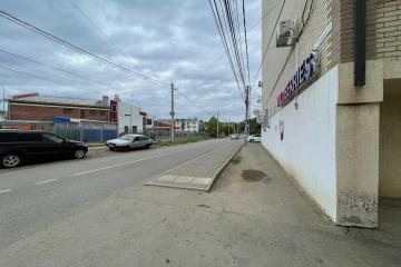 Фото №1: Коммерция 93 м² - Российский, мкр. Прикубанский внутригородской округ, ул. 2-я Тверская, 2/1