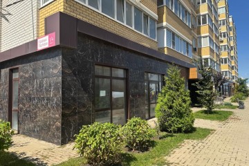 Фото №3: Торговое помещение 72 м² - Краснодар, мкр. Славянский, ул. Красных Партизан, 1/4к21