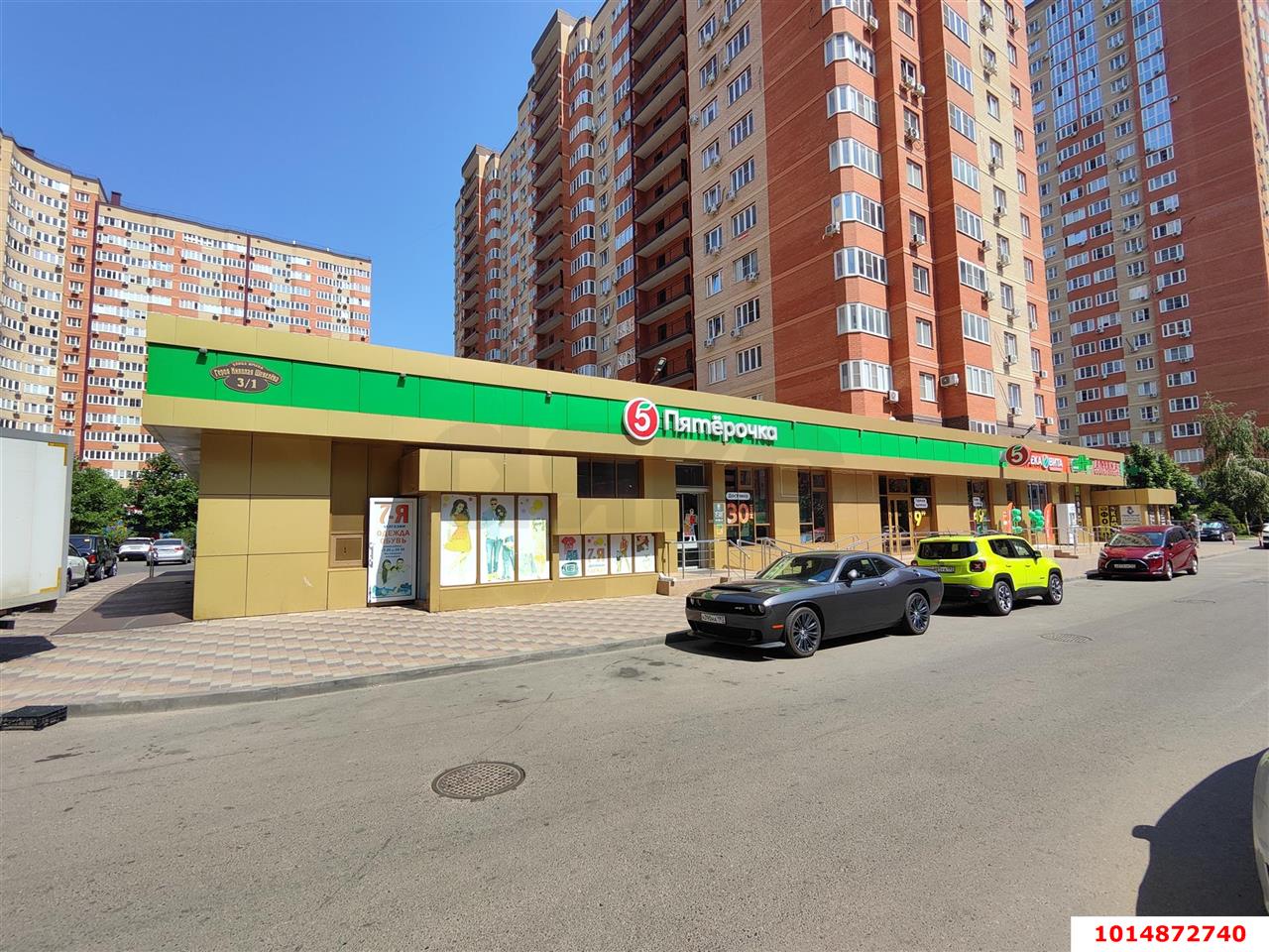 Фото №1: Торговое помещение <span class="whitespace-nowrap">530 м²</span>, <span class="whitespace-nowrap">1 эт.</span> - Краснодар, Прикубанский внутригородской округ, ЖК Губернский, мкр. 6-й квартал, ул. имени Героя Николая Шевелёва, 7
