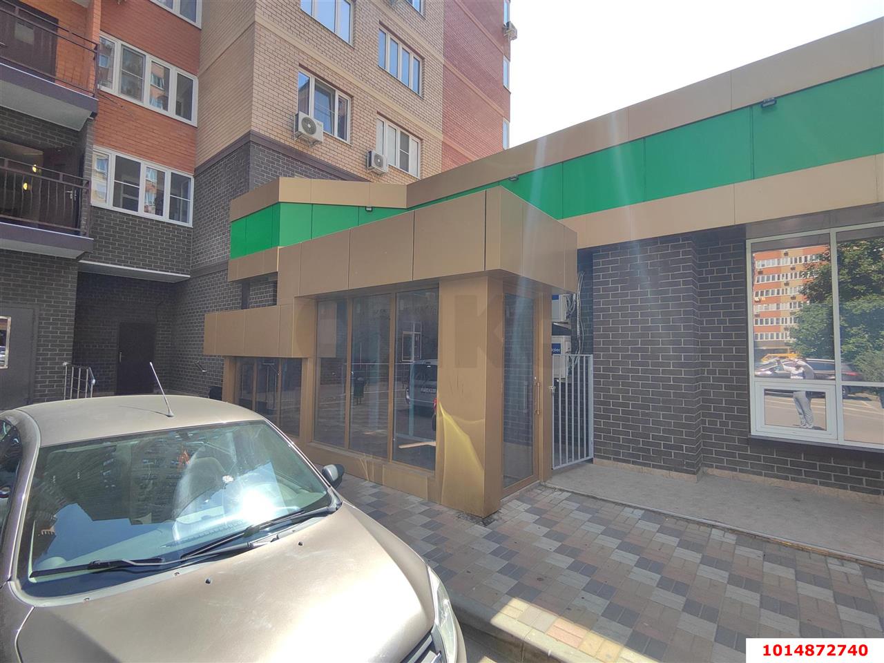 Фото №3: Торговое помещение <span class="whitespace-nowrap">530 м²</span>, <span class="whitespace-nowrap">1 эт.</span> - Краснодар, Прикубанский внутригородской округ, ЖК Губернский, мкр. 6-й квартал, ул. имени Героя Николая Шевелёва, 7