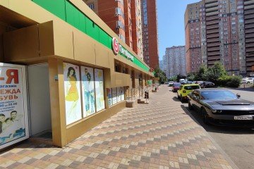 Фото №2: Торговое помещение 530 м² - Краснодар, мкр. 6-й квартал, ул. имени Героя Николая Шевелёва, 7