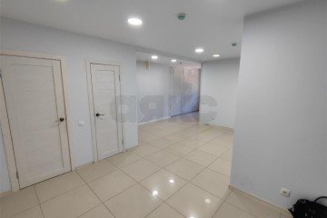 Фото №4: Торговое помещение 45 м² - Берёзовый, мкр. жилой комплекс Прогресс, ул. имени А.Н. Лодыгина, 5