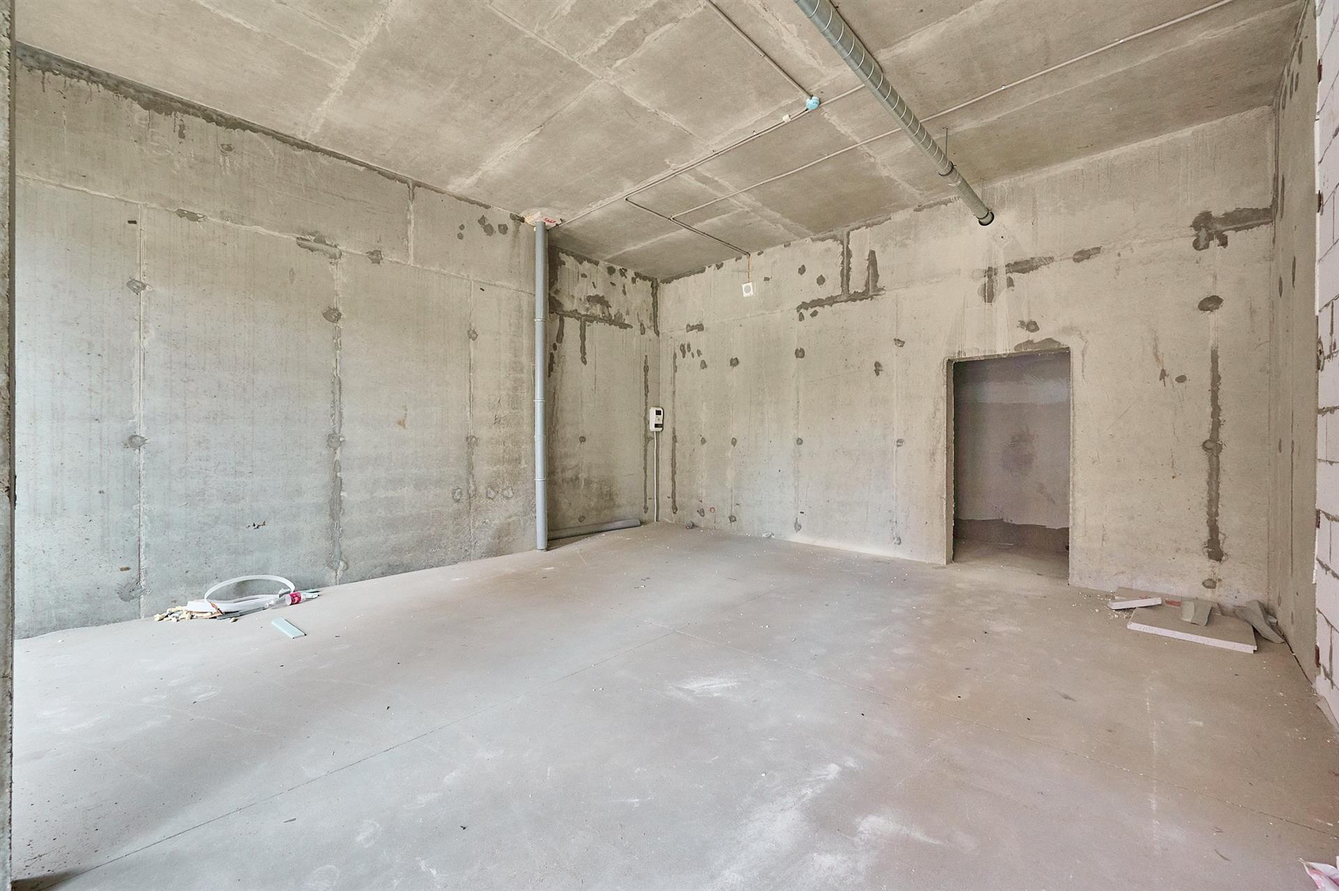 Фото №8: Коммерция 48 м² - Южный, мкр. жилой комплекс История-2, ул. Казачья, 6к2