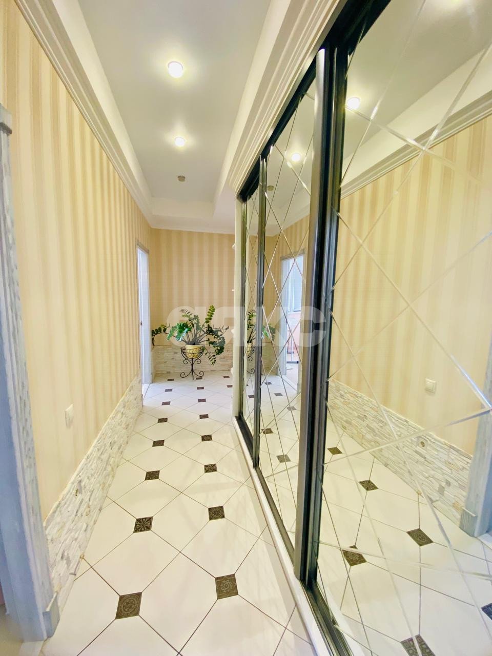 Фото №15: 2-комнатная квартира 89 м² - Дагомыс, Лазаревский, ул. Гайдара, 5/5
