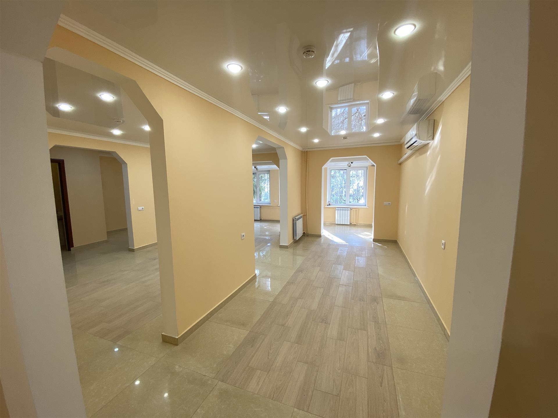 Фото №6: Коммерция 71 м² - Краснодар, Центральный внутригородской округ, мкр. Черёмушки, ул. Ставропольская, 230