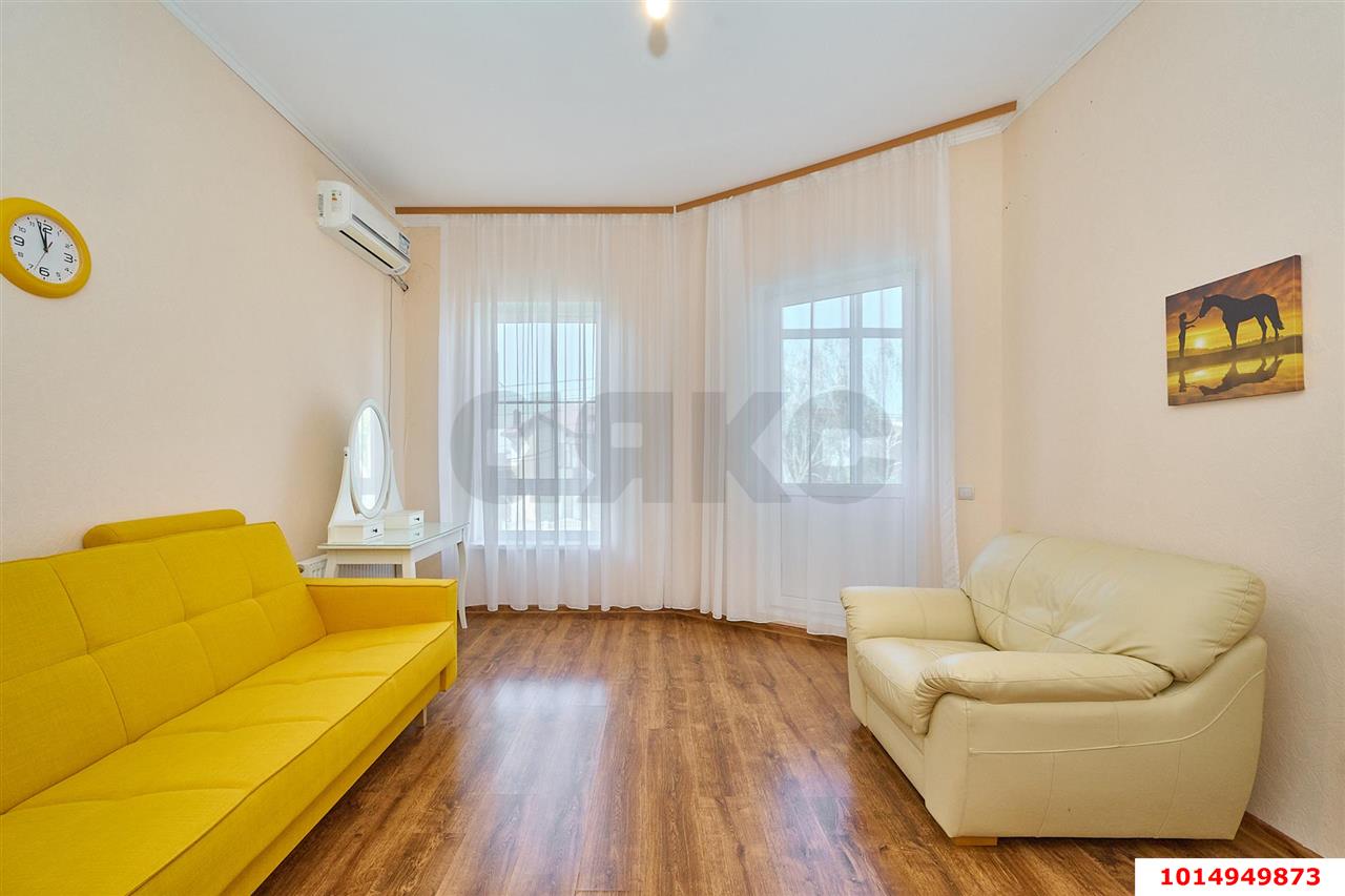 Фото №3: 5+-комнатная квартира 130 м² - Тахтамукай, Европейская Деревня, ул. Восточная, 67/3А