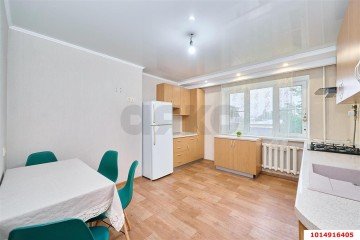 Фото №1: 4-комнатная квартира 101 м² - Краснодар, мкр. Хлопчато-бумажный Комбинат, ул. Алтайская, 12