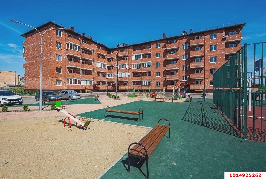 Фото №1: Студия 26 м² - Новая Адыгея, жилой комплекс Мега, ул. Бжегокайская, 90/5к1