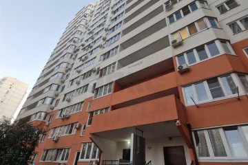 Фото №1: 3-комнатная квартира 84 м² - Краснодар, мкр. Завод Измерительных Приборов, ул. Зиповская, 46