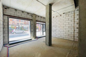 Фото №4: Торговое помещение 87 м² - Знаменский, мкр. Родные Просторы, ул. Природная, 10Бк19
