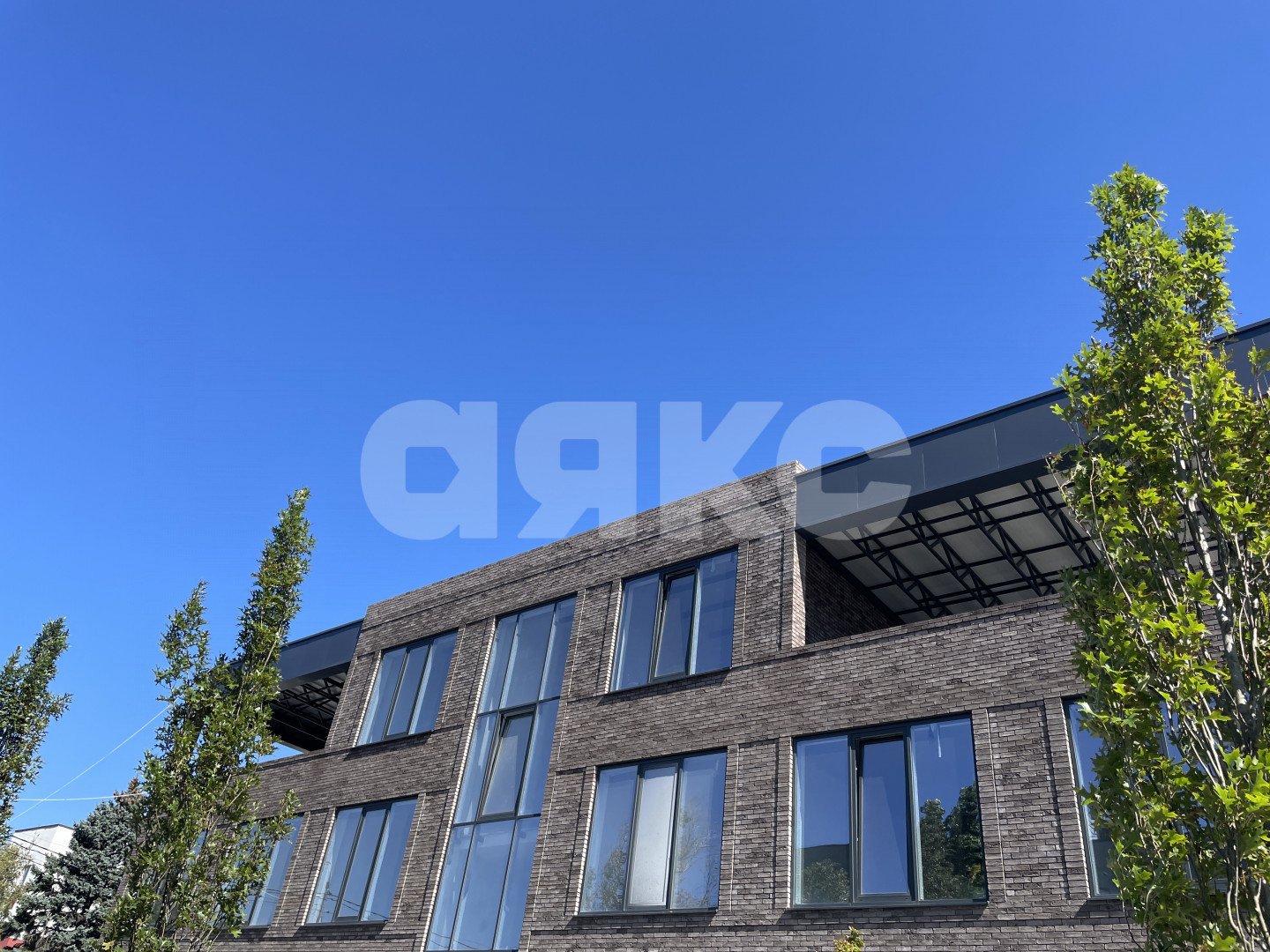 Фото №2: Коммерция 200 м² - Ростов-на-Дону, Западный, ул. МОПРа, 32