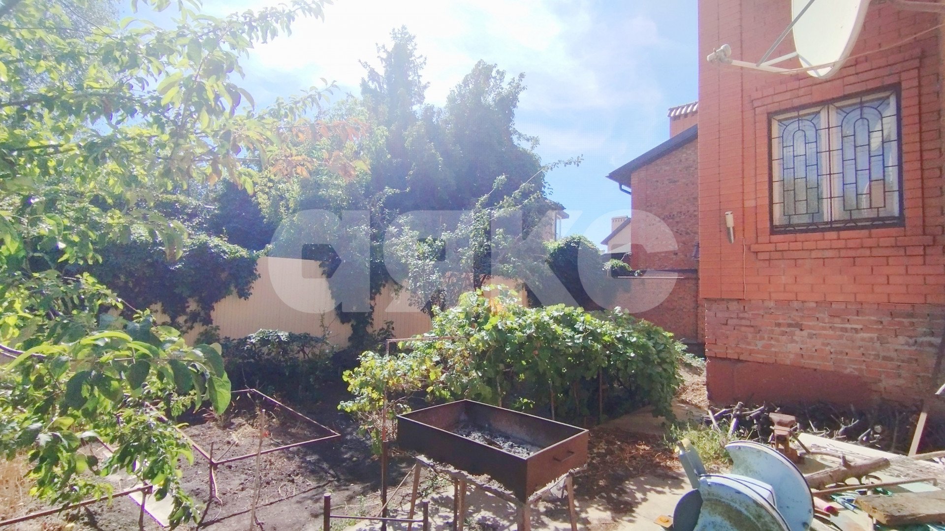 Фото №8: Дом 260 м² + 6 сот. - Ростов-на-Дону, Ворошиловский, пер. Кошевого, 25