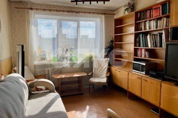 Фото №1: 2-комнатная квартира 52 м² - Тула, мкр. Зареченский территориальный округ, ул. Максима Горького, 27