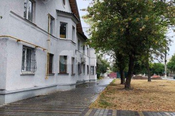 Фото №1: 4-комнатная квартира 94 м² - Мариуполь, р. Жовтневый, ул. Артёма, 66