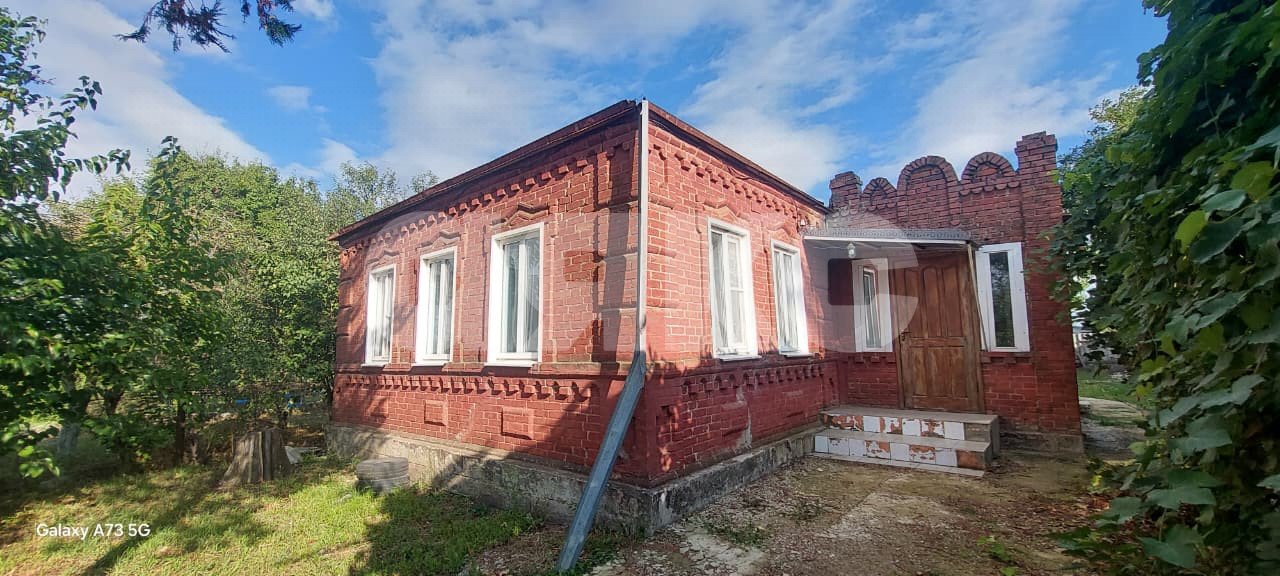 Фото №1: Дом 77 м² + 52 сот. - Новоалексеевская, ул. Лабинская, 51
