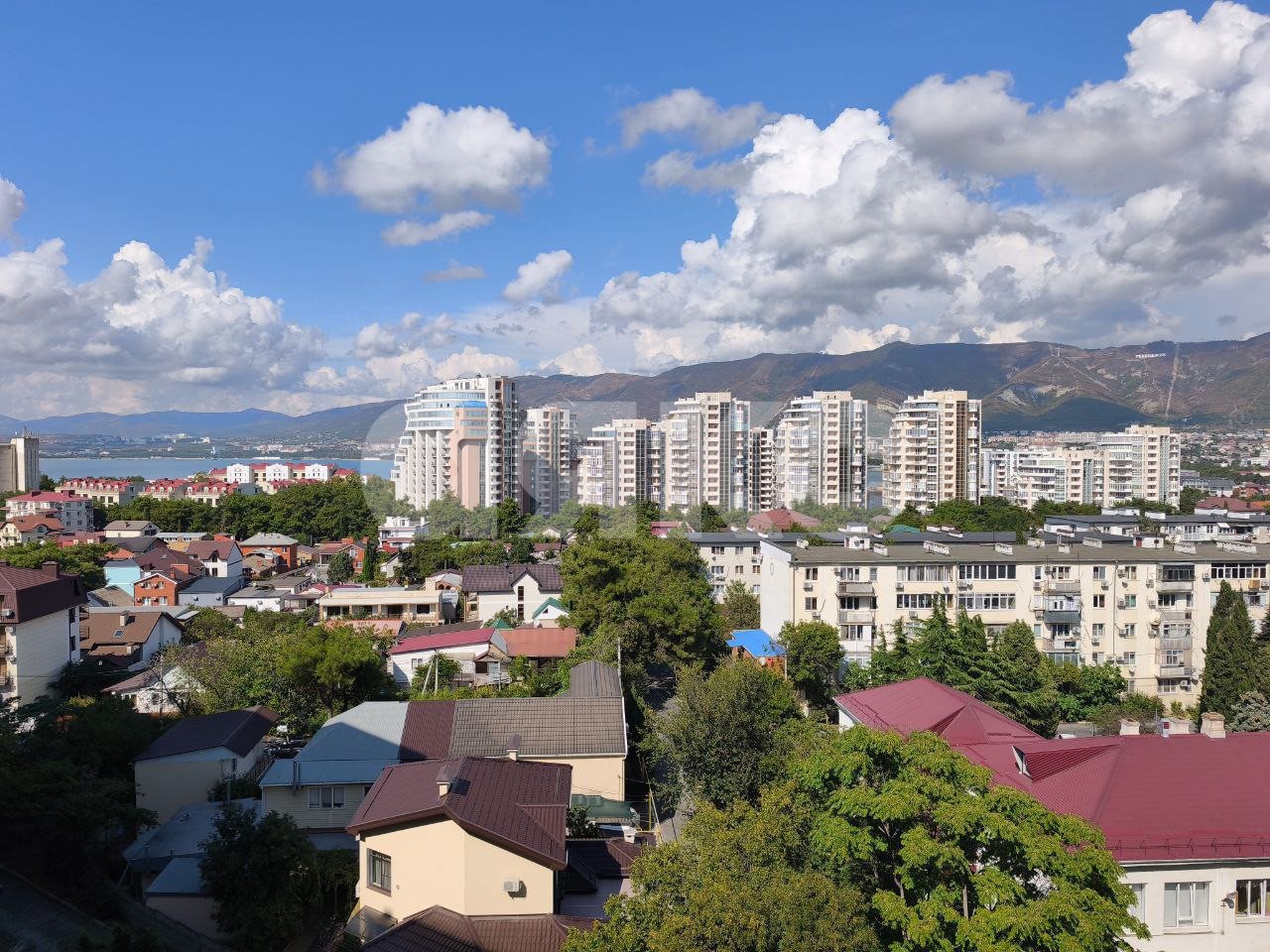 Фото №28: 1-комнатная квартира 34 м² - Геленджик, Толстый Мыс, ул. Леселидзе, 10