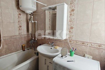 Фото №4: 3-комнатная квартира 54 м² - Мариуполь, р. Жовтневый, ул. Энгельса, 39