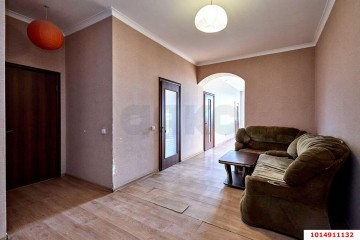 Фото №1: 3-комнатная квартира 86 м² - Краснодар, мкр. Северный, ул. Большевистская, 127