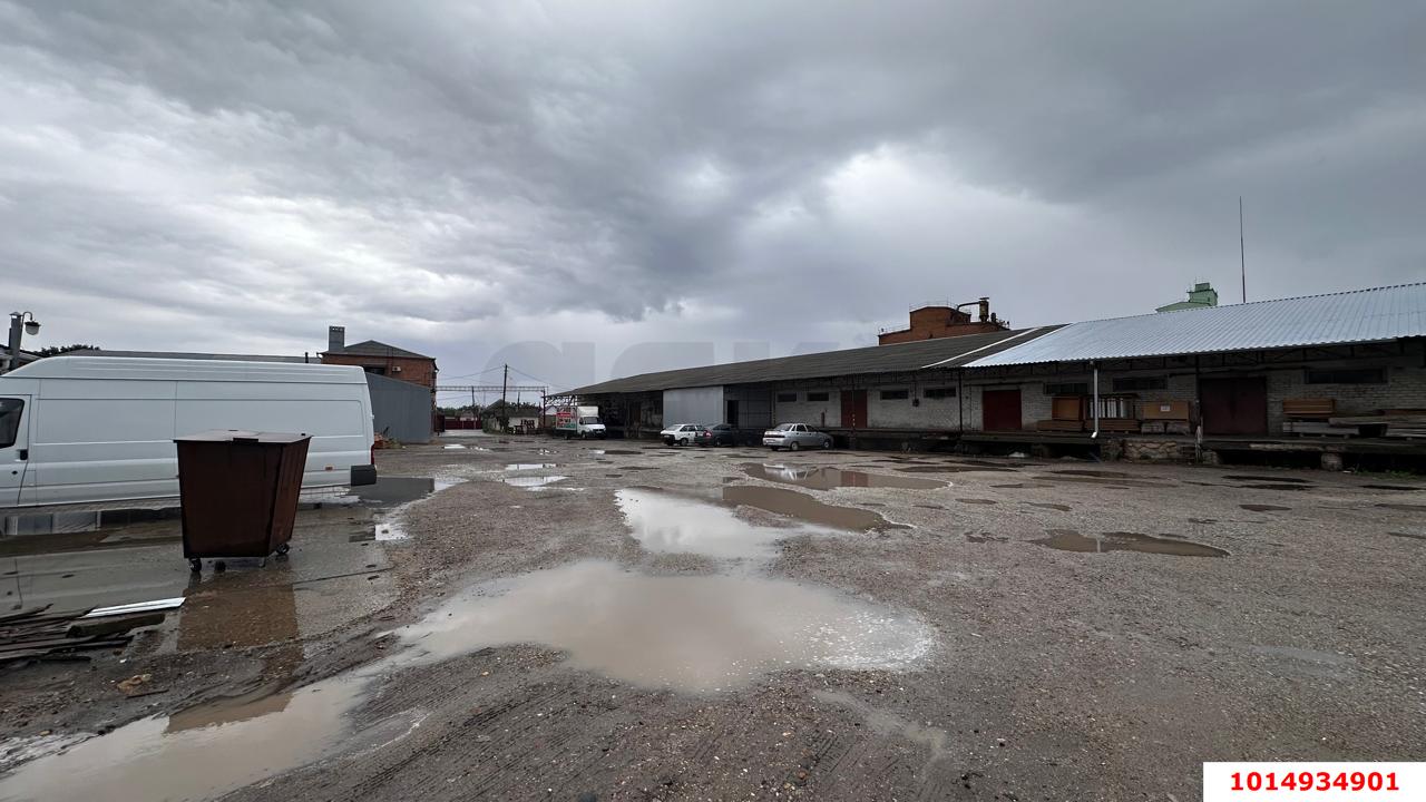 Фото №6: Коммерция 1500 м² - Каневская, п. Нефтяники, ул. Терешковой, 7