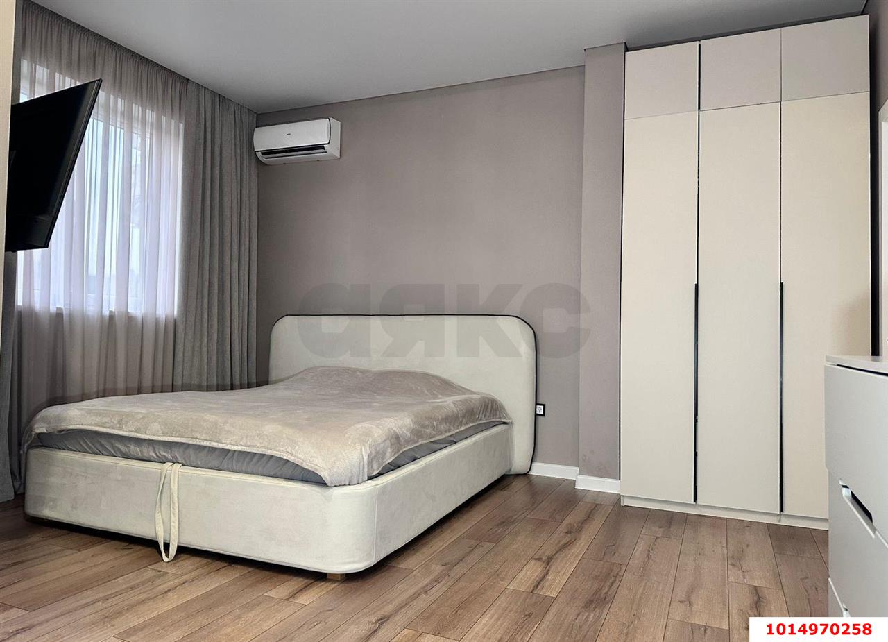 Фото №11: 3-комнатная квартира <span class="whitespace-nowrap">85 м²</span>, <span class="whitespace-nowrap">1/20 эт.</span> - Краснодар, Прикубанский внутригородской округ, ЖК Тополиная Топольковая, мкр. имени Петра Метальникова, ул. Тополиная, 40/1