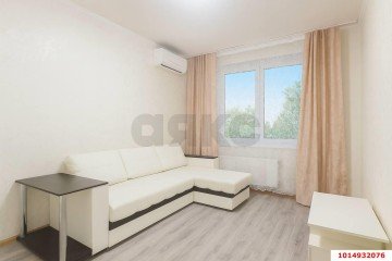 Фото №1: 1-комнатная квартира 26 м² - Краснодар, мкр. жилой комплекс Дыхание, ул. Лётчика Позднякова, 2к2