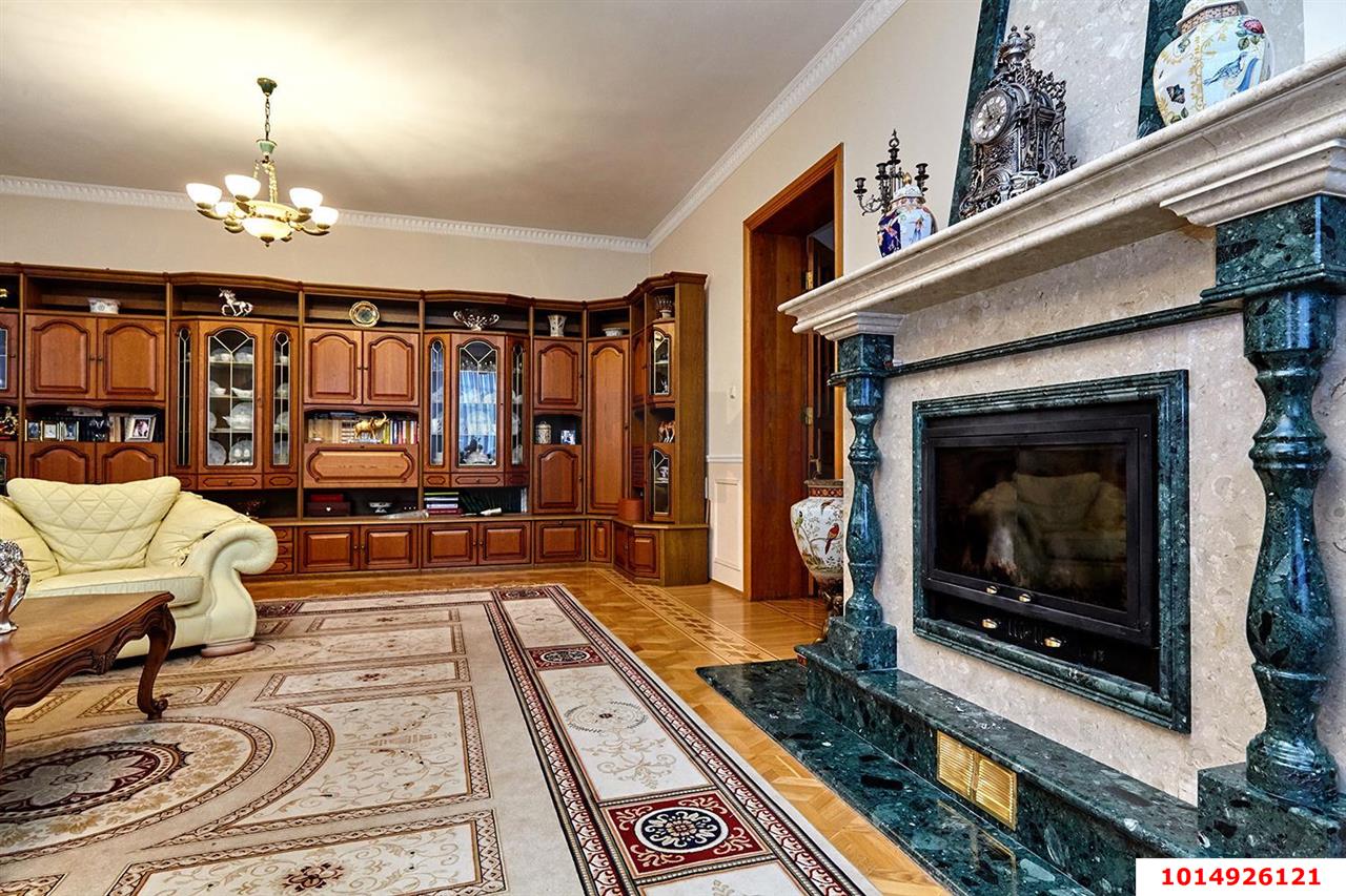 Фото №1: Дом 565 м² + 8 сот. - Краснодар, Прикубанский внутригородской округ, мкр. Круглик, ул. Передовая, 92