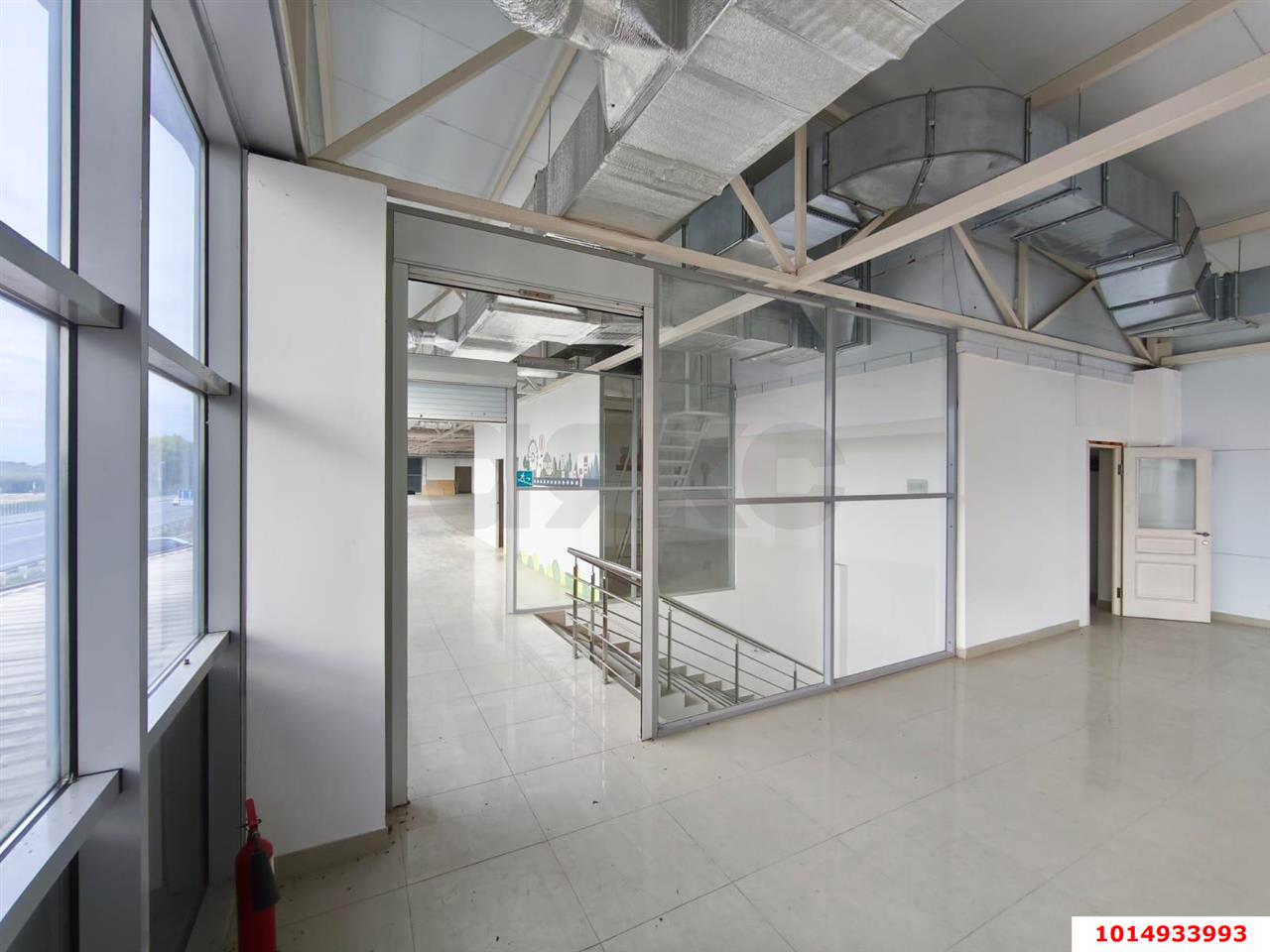 Фото №7: Коммерция 789 м² - Тимашевск, мкр. квартал Владиленко, ул. Красная, 170