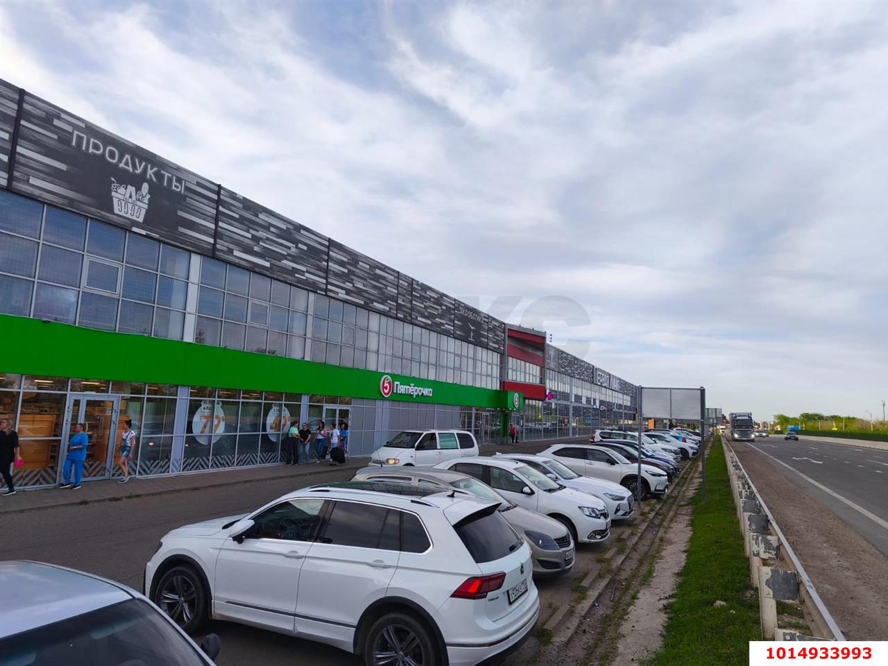 Фото №2: Коммерция 789 м² - Тимашевск, мкр. квартал Владиленко, ул. Красная, 170