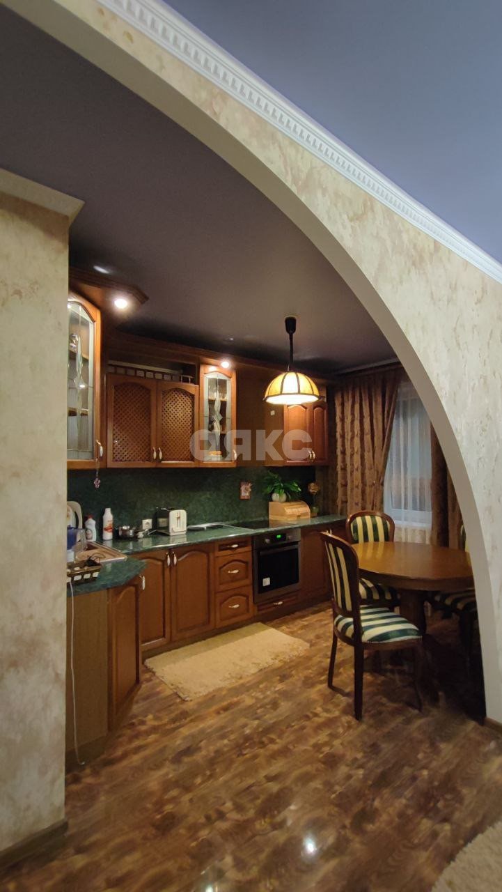 Фото №1: 3-комнатная квартира 76 м² - Волгоград, ЖК Центральный, пр-кт имени В.И. Ленина, 72А