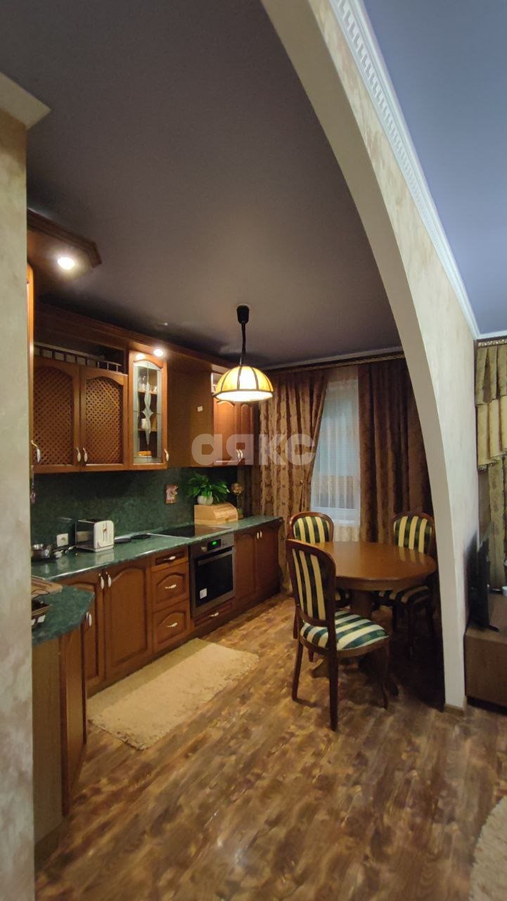 Фото №2: 3-комнатная квартира 76 м² - Волгоград, ЖК Центральный, пр-кт имени В.И. Ленина, 72А