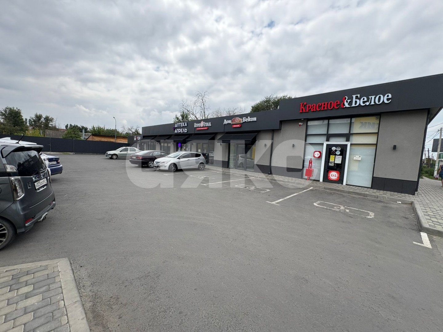 Фото №3: Коммерция 42 м² - Батайск, ул. Кулагина, 1К