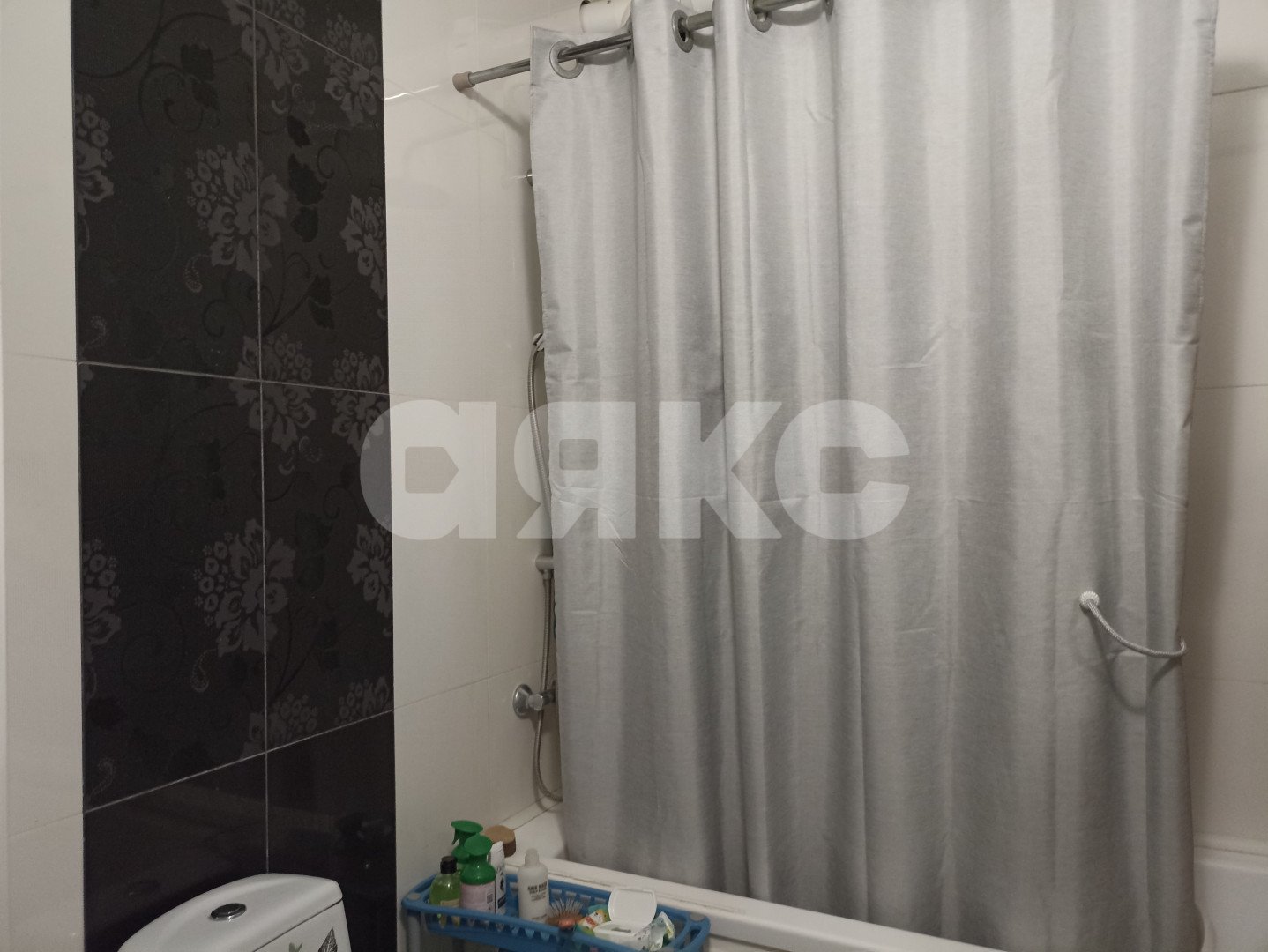 Фото №10: 2-комнатная квартира 53 м² - Горячий Ключ, Администрация, ул. Пономаренко, 2Б