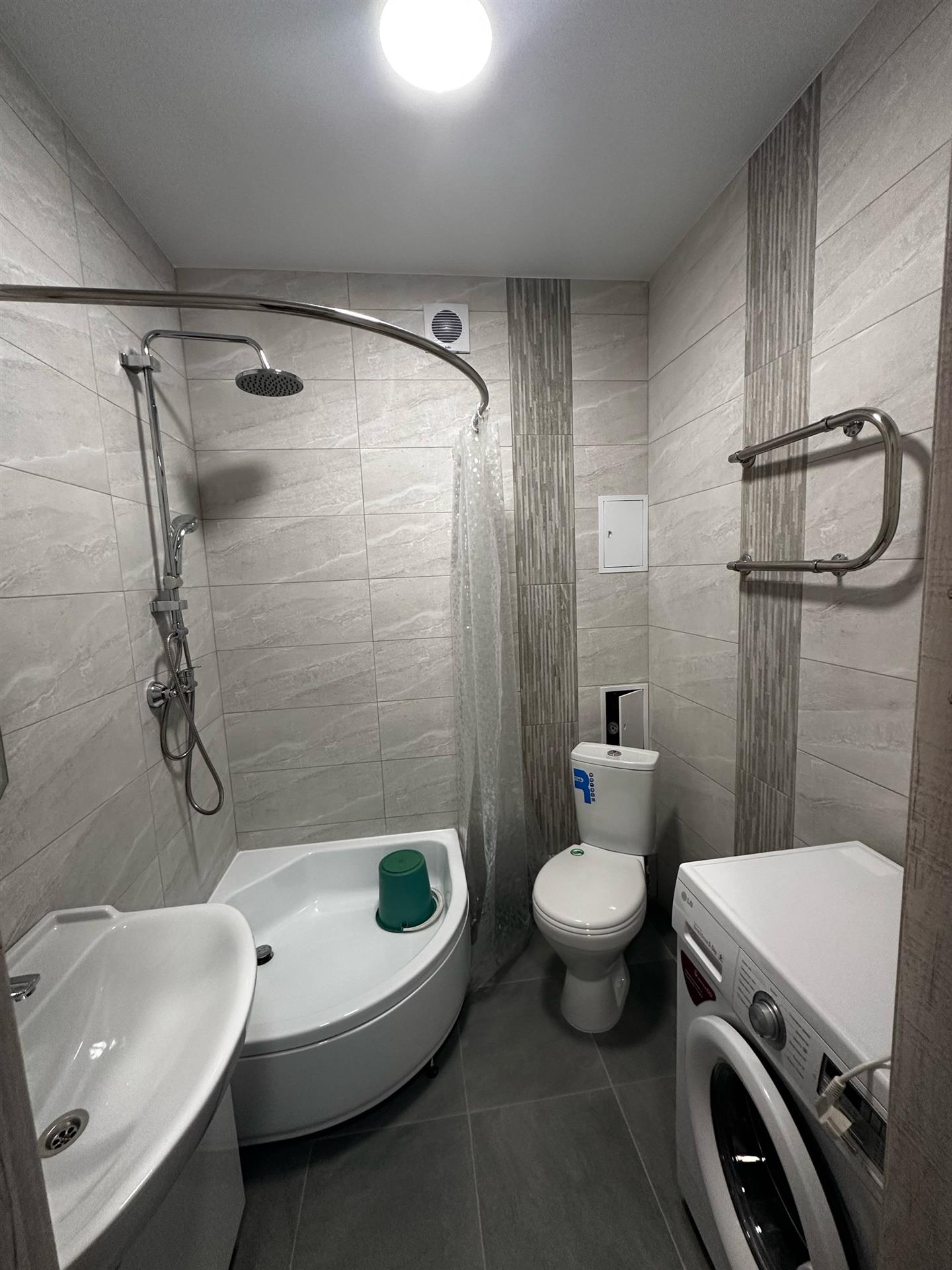 Фото №5: 1-комнатная квартира 28 м² - Новая Адыгея, мкр. жилой комплекс Золотая линия 2, ул. Бжегокайская, 25к1