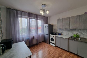 Фото №1: 3-комнатная квартира 76 м² - Краснодар, мкр. Восточно-Кругликовский, ул. Черкасская, 72