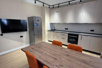 Фото №1: 2-комнатная квартира 64 м² - Краснодар, мкр. Достояние, ул. Григория Булгакова, 7