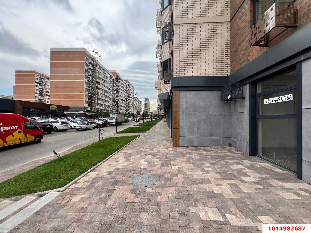 Фото №1: Торговое помещение 61 м² - Краснодар, ЖК Лучший, ул. Ростовское шоссе, 30/6к3