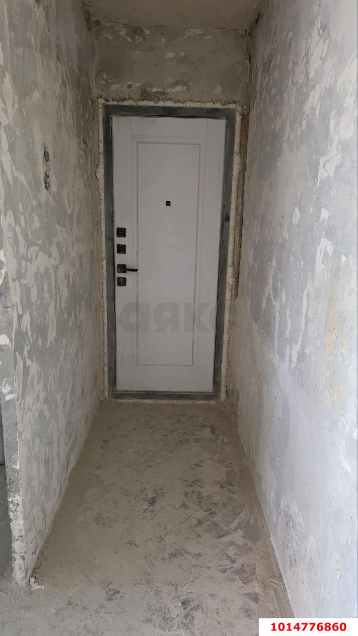 Фото №10: 3-комнатная квартира <span class="whitespace-nowrap">50 м²</span>, <span class="whitespace-nowrap">2/5 эт.</span> - Краснодар, Прикубанский внутригородской округ, мкр. Славянский, ул. Красных Партизан, 159