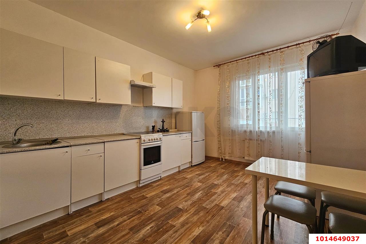 Фото №1: 2-комнатная квартира 71 м² - Краснодар, Прикубанский внутригородской округ, мкр. Восточно-Кругликовский, ул. Восточно-Кругликовская, 46/А