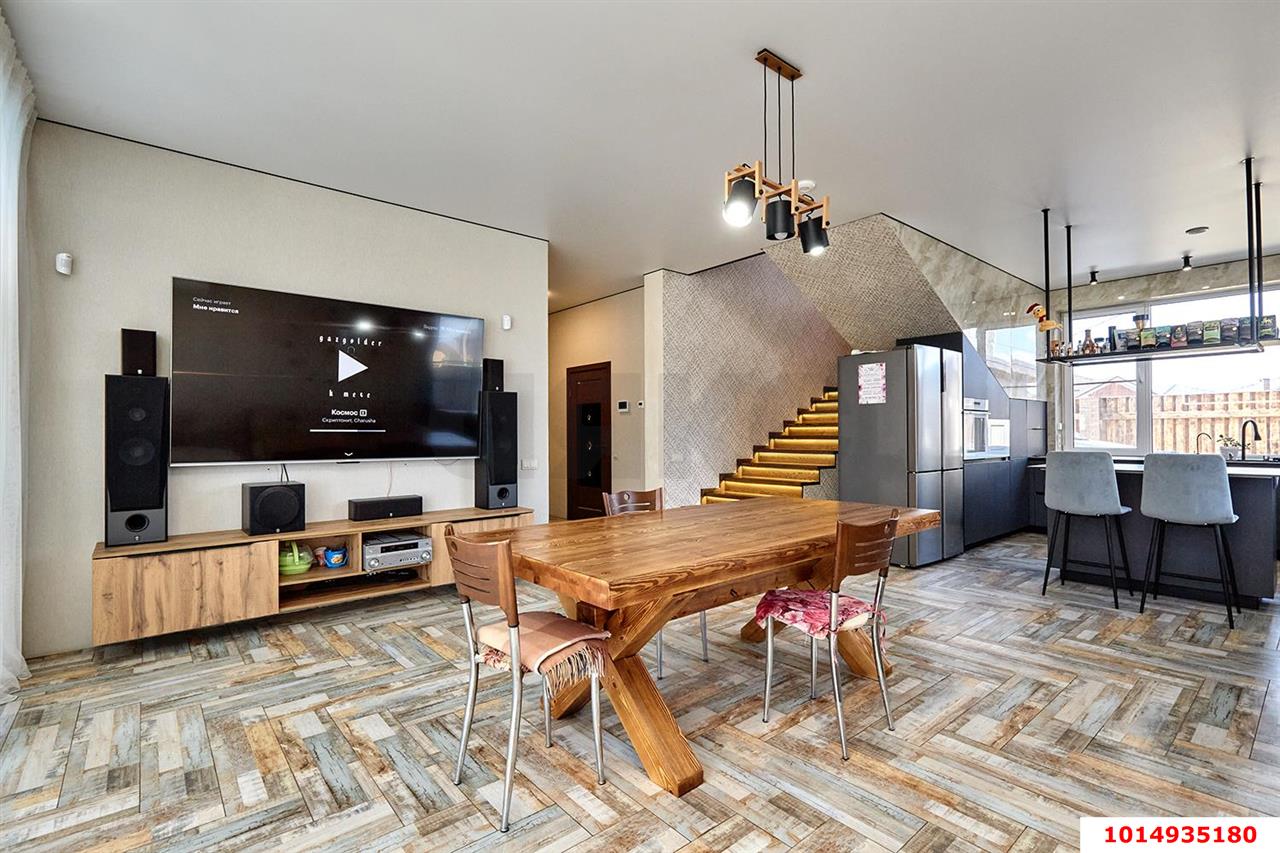 Фото №2: Дом 260 м² + 6 сот. - Краснодар, Карасунский внутригородской округ, мкр. ДНТ Знаменский, ул. Дальняя