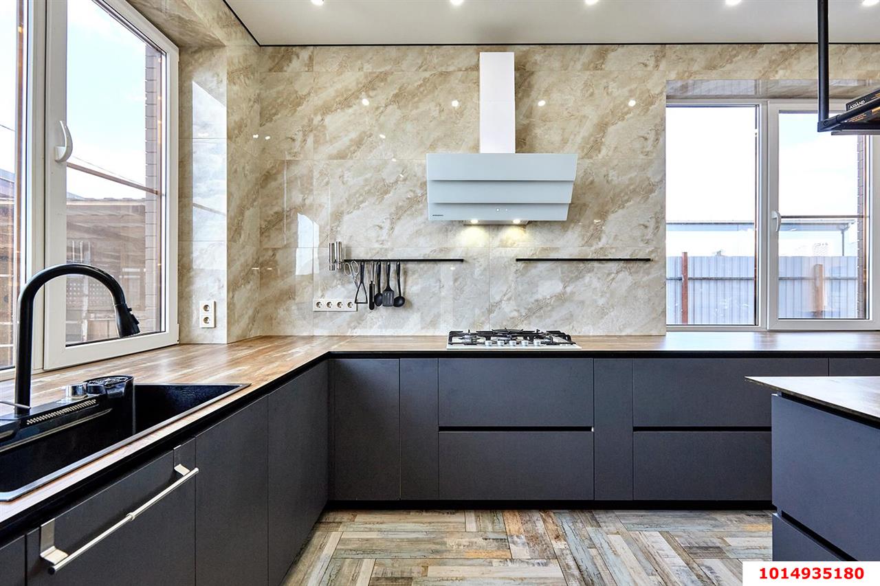 Фото №6: Дом 260 м² + 6 сот. - Краснодар, Карасунский внутригородской округ, мкр. ДНТ Знаменский, ул. Дальняя