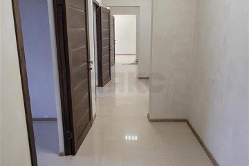 Фото №3: Офисное помещение 95 м² - Краснодар, мкр. имени Маршала Жукова, ул. Александра Покрышкина, 2/3