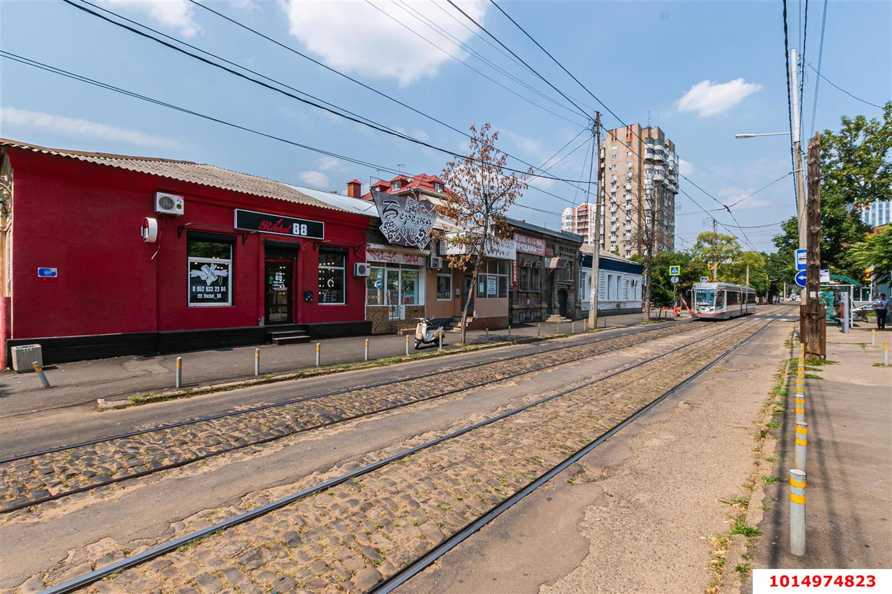 Фото №11: Торговое помещение 100 м² - Краснодар, Центральный, ул. Коммунаров, 51