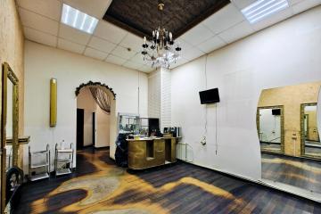 Фото №4: Коммерция 100 м² - Краснодар, мкр. Центральный, ул. Коммунаров, 51