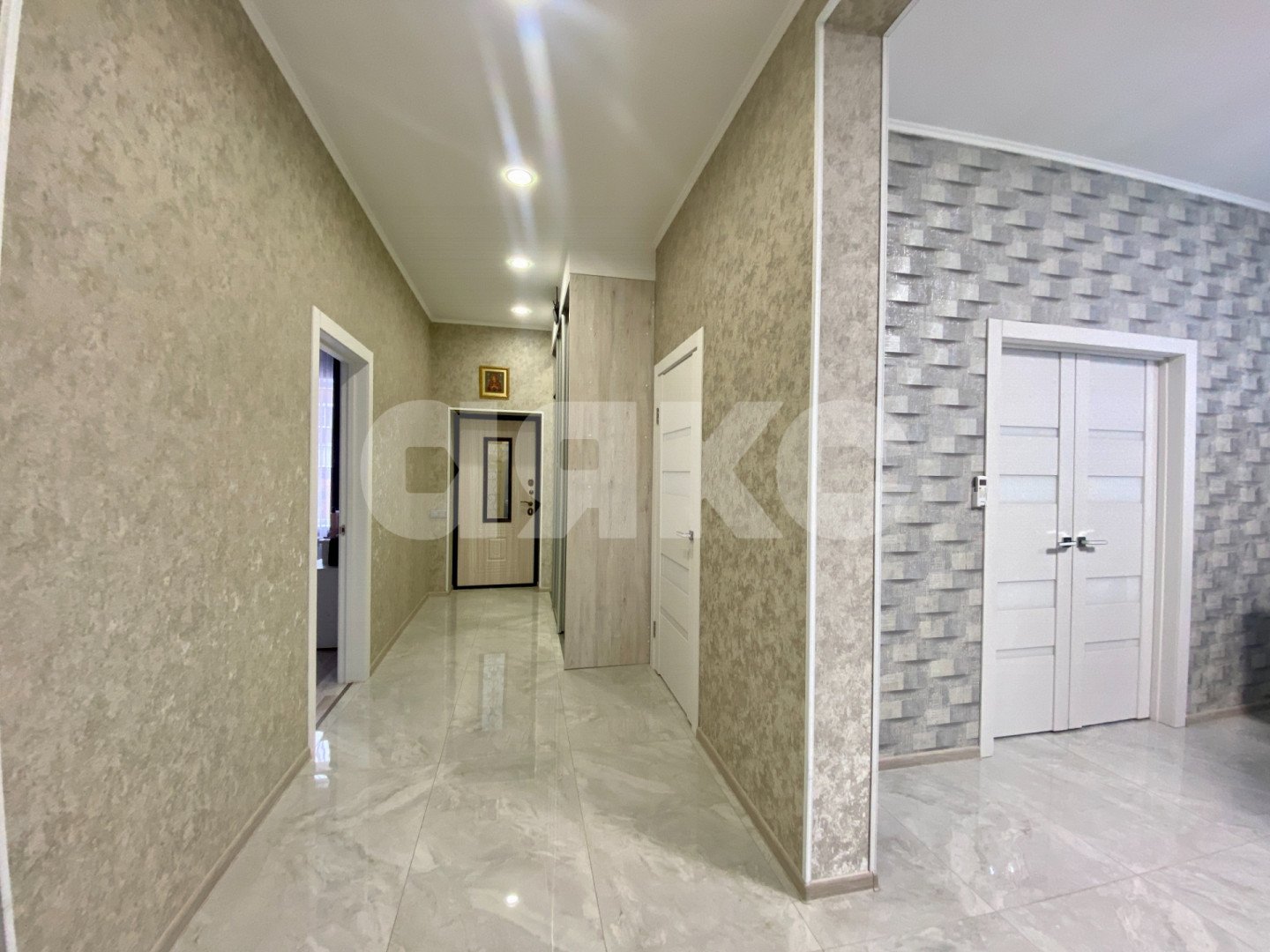 Фото №10: Дом 130 м² + 4 сот. - Горячий Ключ, коттеджный посёлок Царское, ул. Владимирская
